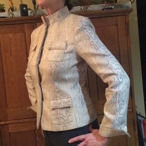 Women’s jacket